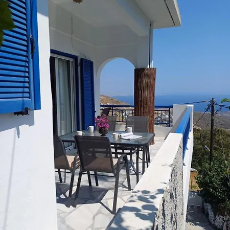 Aperanto House In Arnados, Tinos *