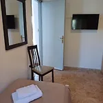 Aperanto House In Arnados, Tinos