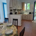 Aperanto House In Arnados, Tinos Tatil Evi