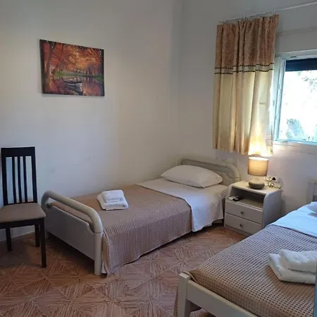 Aperanto House In Arnados, Tinos Ferienhaus *
