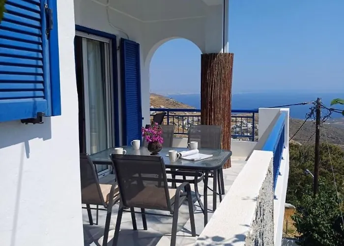 Aperanto House In Arnados, Tinos *