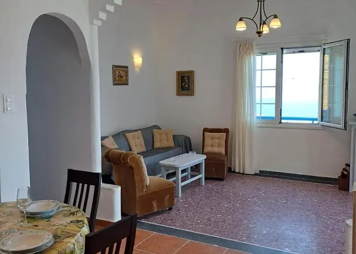 Aperanto House In Arnados, Tinos Ferienhaus *